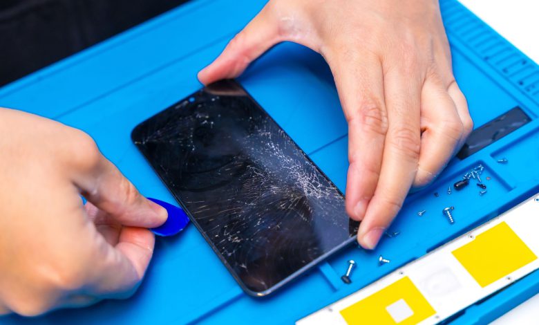 Smartphone Repairability Matters More Now Than Ever Before