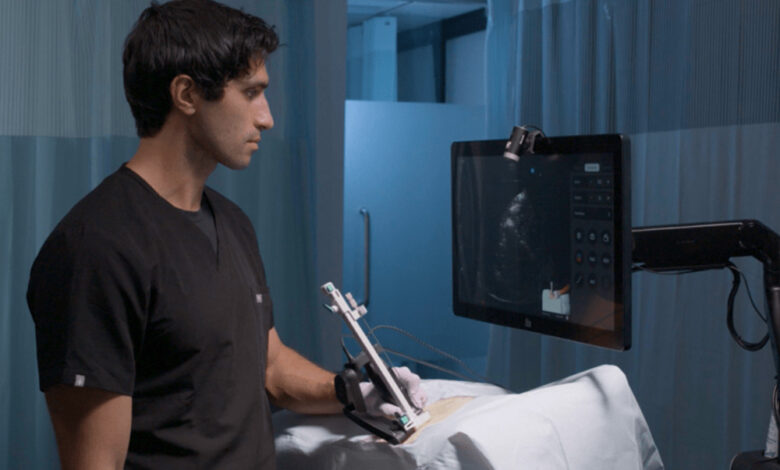 Mendaera earns FDA clearance for Focalist handheld robotic system