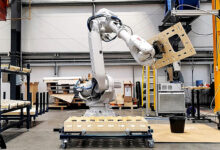 Construction robotics finds interest, but adoption wavers, reports BuiltWorlds