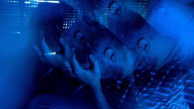 Financial Experts Concerned That Driving Users Into Psychosis Will Be Bad for AI Investments