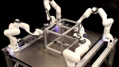Google DeepMind, Intrinsic build AI for multi-robot planning
