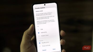 I made my Samsung phone’s buttons way more useful with this trick