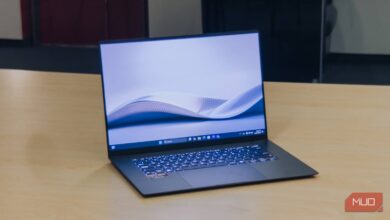 This Power Automate workflow keeps my Windows desktop spotless