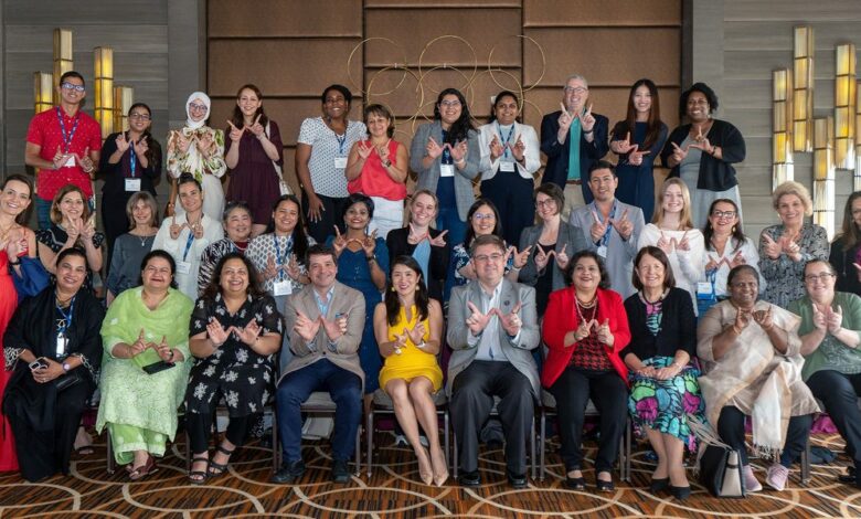 5 Ways Volunteering Can Be a Springboard for Professional Growth